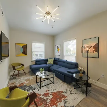 Comfy Nashville 1Br With King Bed And Optional Parking Near Gulch & Midtown Walk To The Parthenon